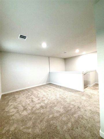 533 Shoreview Drive, Conroe, TX 77303