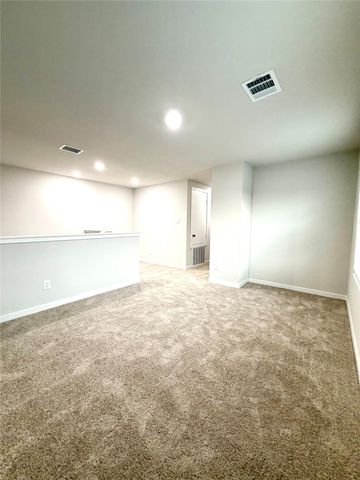 533 Shoreview Drive, Conroe, TX 77303