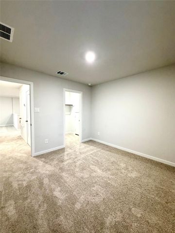 533 Shoreview Drive, Conroe, TX 77303