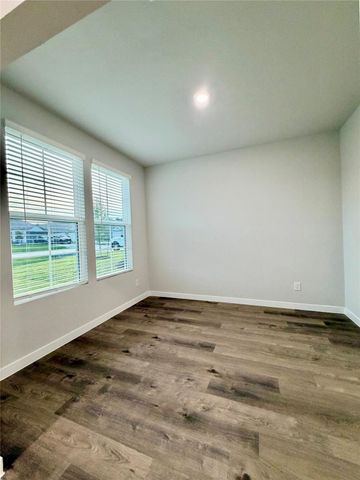 533 Shoreview Drive, Conroe, TX 77303