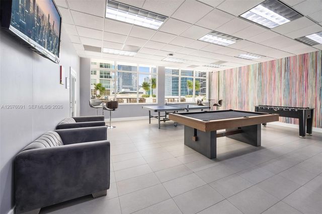 1200 Brickell Bay Drive 4010, Miami, FL 33131