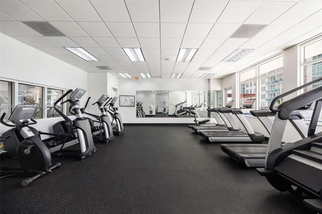 1200 Brickell Bay Drive 4010, Miami, FL 33131