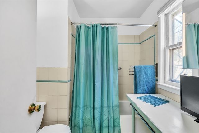 239 Mt Auburn Street, Cambridge, MA 02138