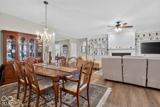 16171 Oakford Trail, Fishers, IN 46037