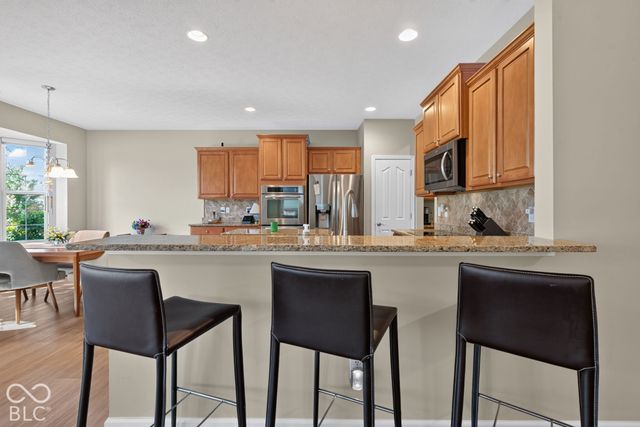 16171 Oakford Trail, Fishers, IN 46037