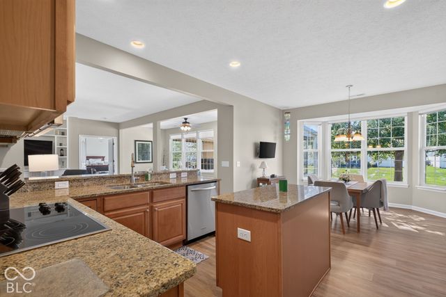 16171 Oakford Trail, Fishers, IN 46037