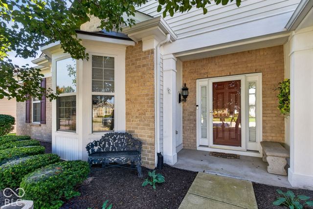 16171 Oakford Trail, Fishers, IN 46037
