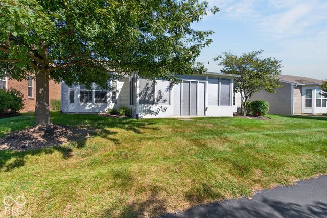 16171 Oakford Trail, Fishers, IN 46037
