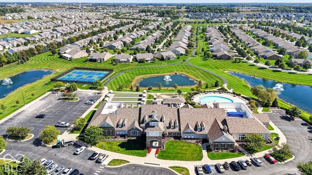 16171 Oakford Trail, Fishers, IN 46037