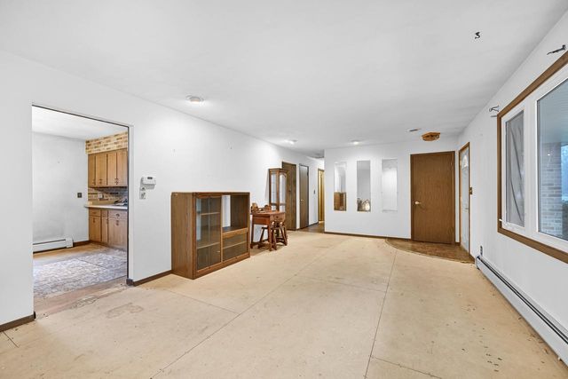 N5907 Aspen DRIVE, Burlington, WI 53105