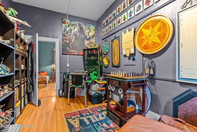 107 Cornell Pl, Louisville, KY 40207