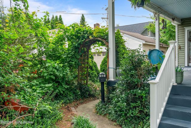 107 Cornell Pl, Louisville, KY 40207