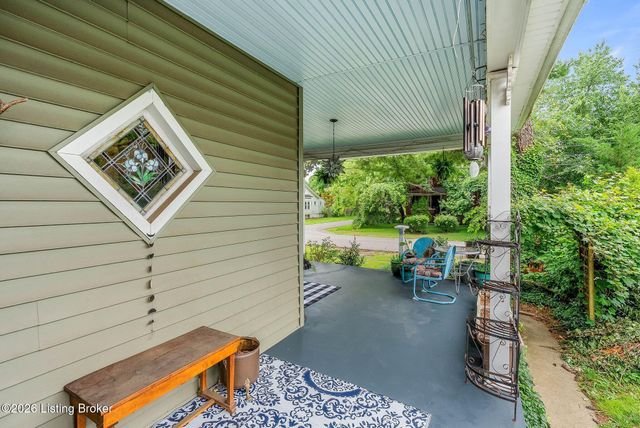 107 Cornell Pl, Louisville, KY 40207