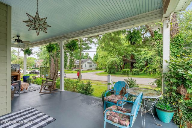 107 Cornell Pl, Louisville, KY 40207
