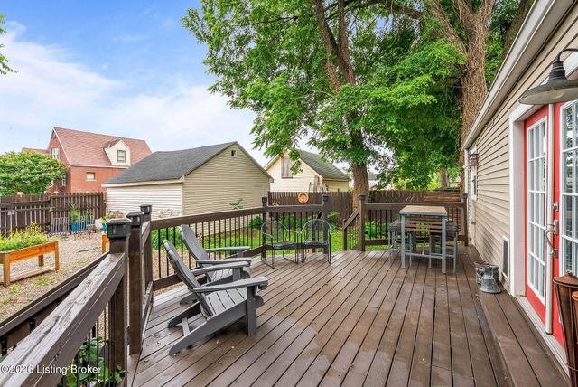 107 Cornell Pl, Louisville, KY 40207