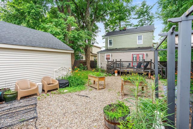 107 Cornell Pl, Louisville, KY 40207