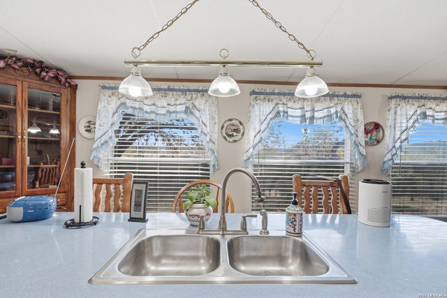 232 Sir Arthur, Canyon Lake, TX 78133