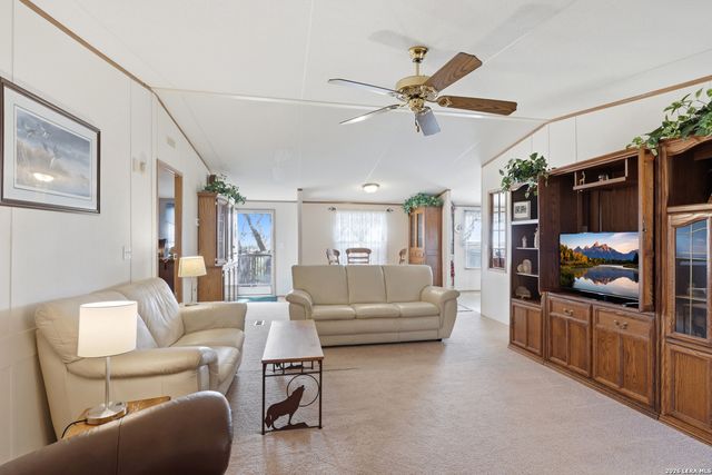 232 Sir Arthur, Canyon Lake, TX 78133