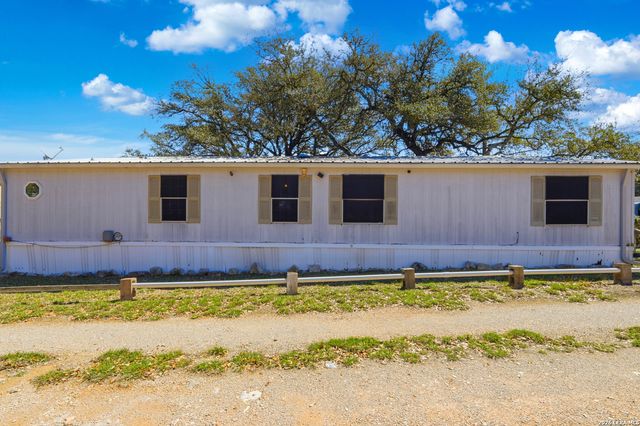 232 Sir Arthur, Canyon Lake, TX 78133