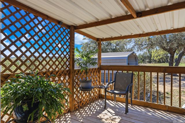 232 Sir Arthur, Canyon Lake, TX 78133