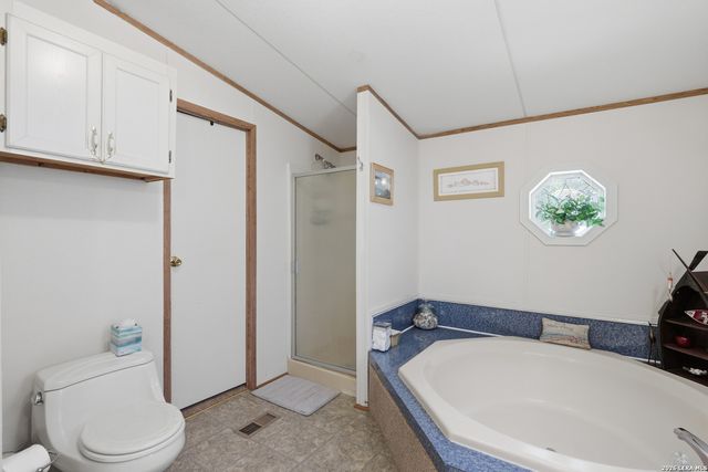 232 Sir Arthur, Canyon Lake, TX 78133