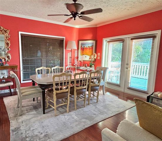 155 Airstream Ln, Tavernier, FL 33070