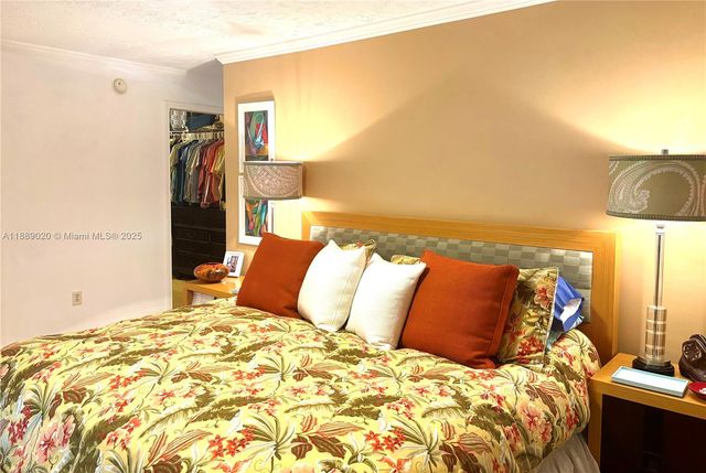 155 Airstream Ln, Tavernier, FL 33070