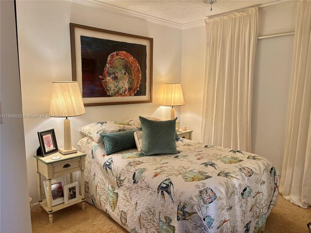 155 Airstream Ln, Tavernier, FL 33070