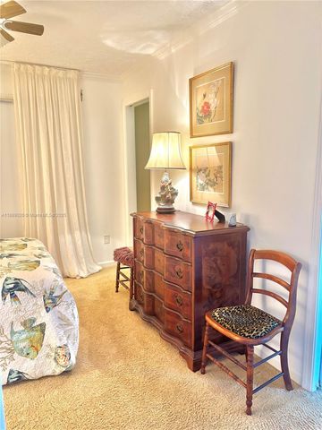 155 Airstream Ln, Tavernier, FL 33070