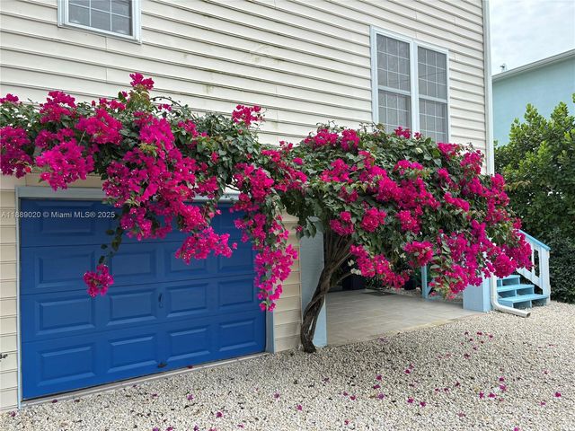 155 Airstream Ln, Tavernier, FL 33070