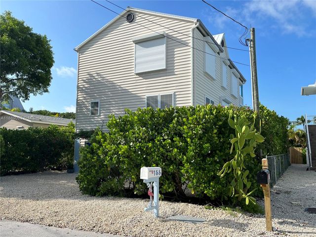 155 Airstream Ln, Tavernier, FL 33070