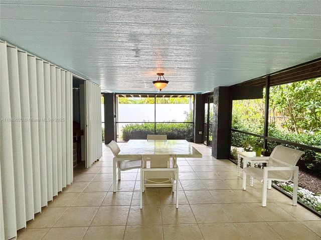 155 Airstream Ln, Tavernier, FL 33070