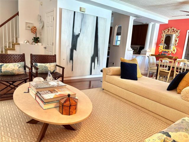 155 Airstream Ln, Tavernier, FL 33070