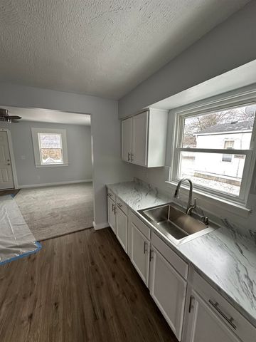 748 S 24th Street, Buena Vista Twp, MI 48601