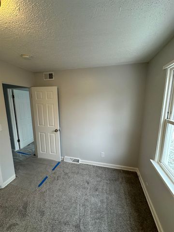 748 S 24th Street, Buena Vista Twp, MI 48601