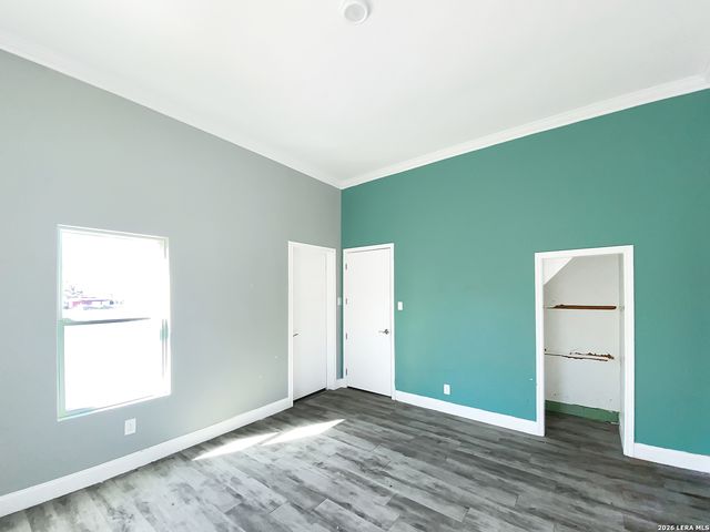 1614 W Martin, San Antonio, TX 78207