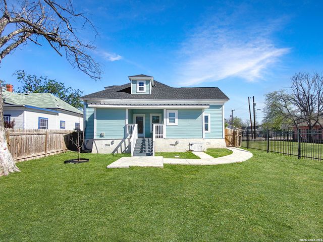 1614 W Martin, San Antonio, TX 78207