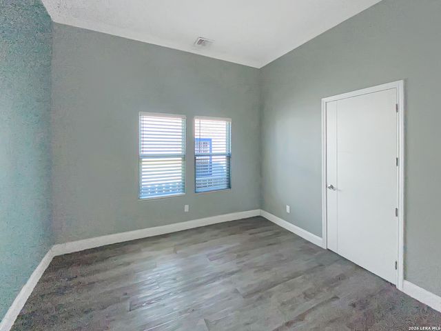 1614 W Martin, San Antonio, TX 78207