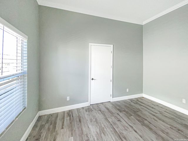 1614 W Martin, San Antonio, TX 78207