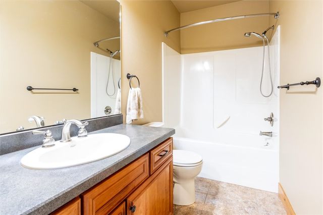 1210 Beringer Way, Billings, MT 59106