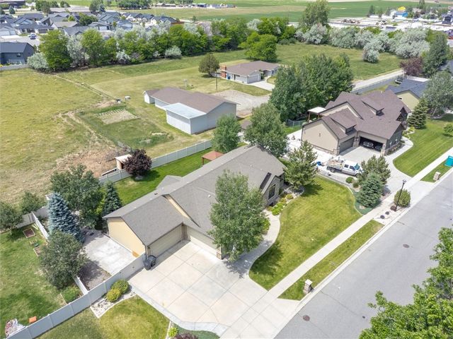 1210 Beringer Way, Billings, MT 59106
