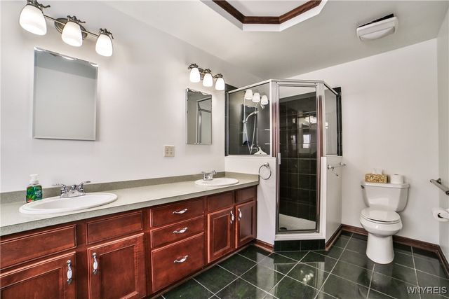 1372 Majestic Woods Drive, Grand Island, NY 14072