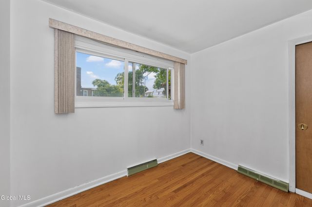 37 Marwill Street, Albany, NY 12209