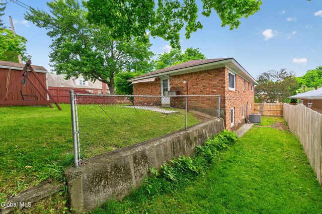 37 Marwill Street, Albany, NY 12209