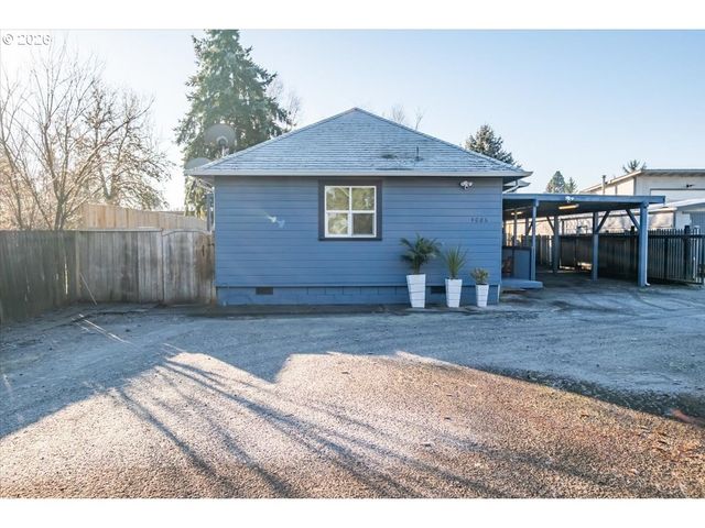 4086 BELL Ave, Eugene, OR 97402
