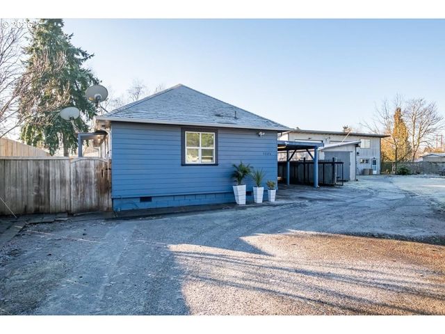 4086 BELL Ave, Eugene, OR 97402