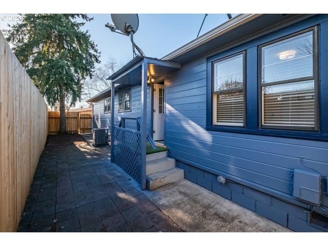 4086 BELL Ave, Eugene, OR 97402