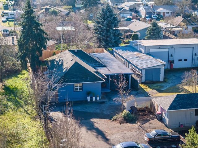 4086 BELL Ave, Eugene, OR 97402