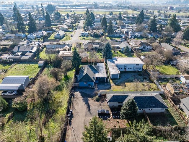 4086 BELL Ave, Eugene, OR 97402