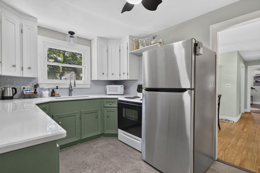 6 Milton Avenue, Sanford, ME 04073 — photo 2